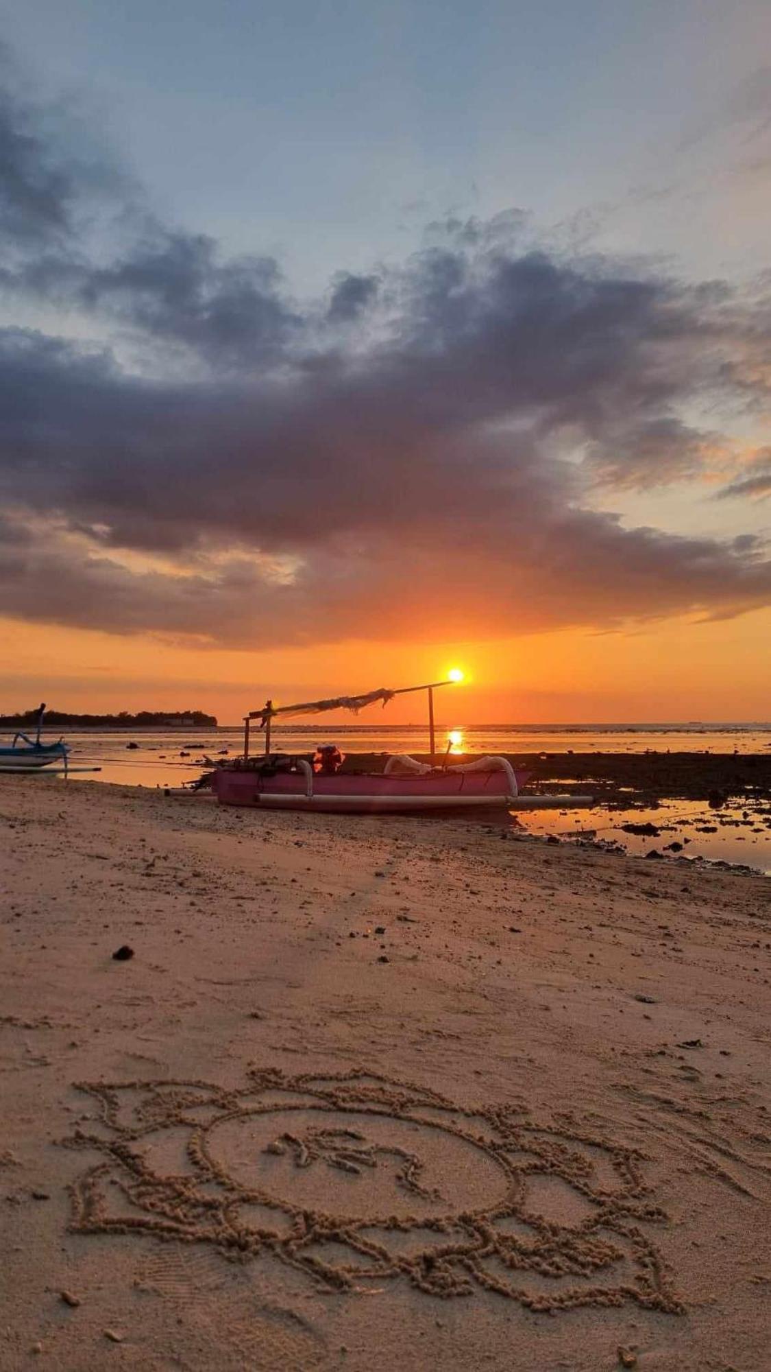 A Pousada Uncle Hippie'S Dream Ilhas Gili Exterior foto