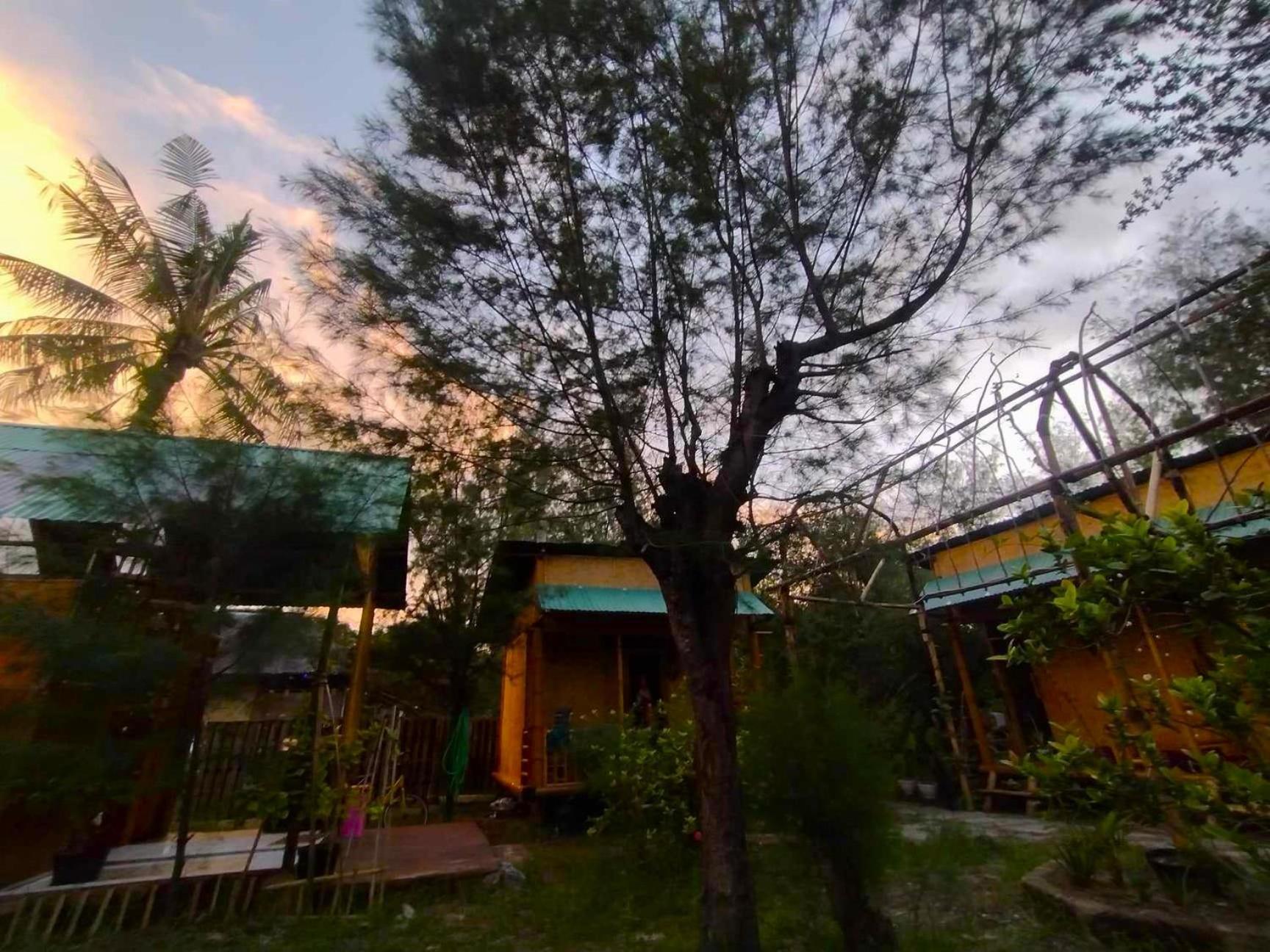 A Pousada Uncle Hippie'S Dream Ilhas Gili Exterior foto