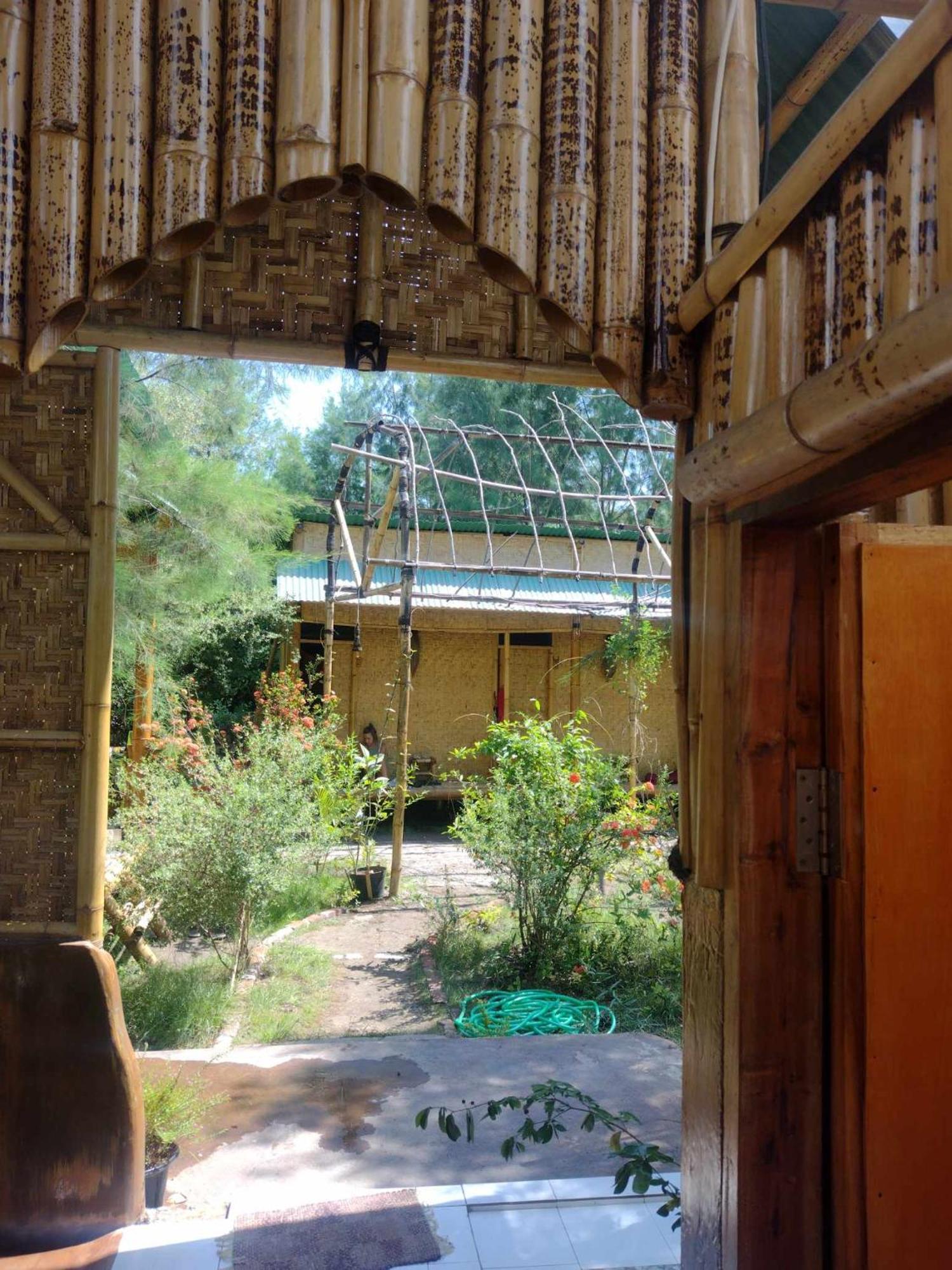 A Pousada Uncle Hippie'S Dream Ilhas Gili Exterior foto
