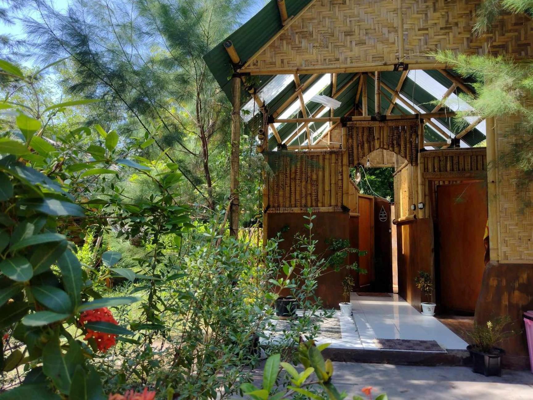 A Pousada Uncle Hippie'S Dream Ilhas Gili Exterior foto