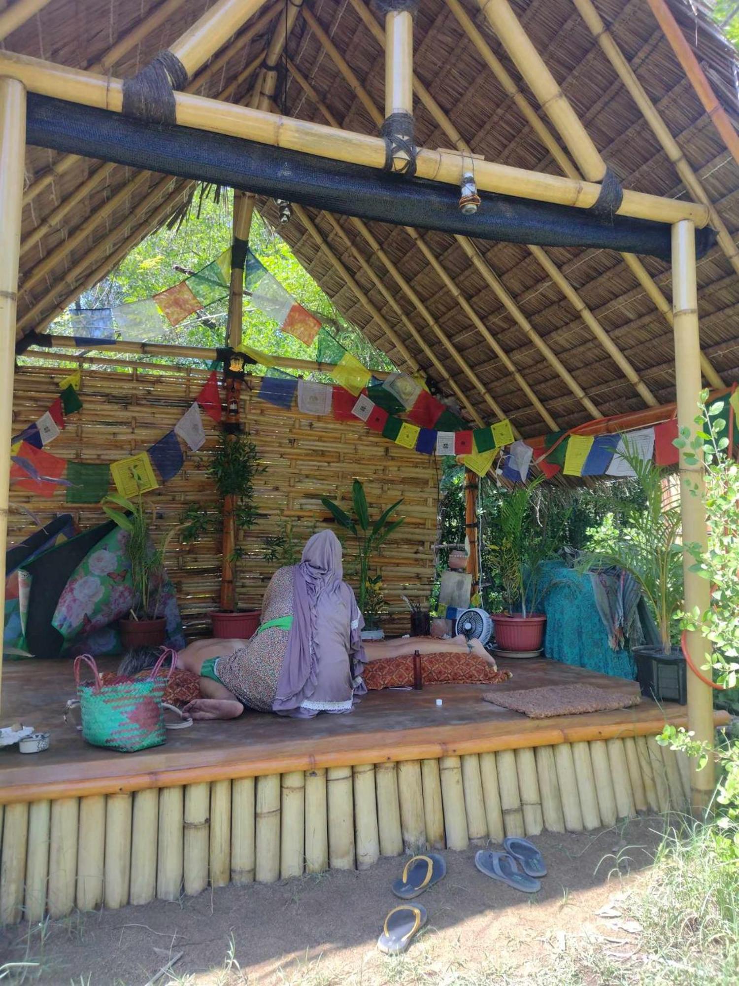 A Pousada Uncle Hippie'S Dream Ilhas Gili Exterior foto