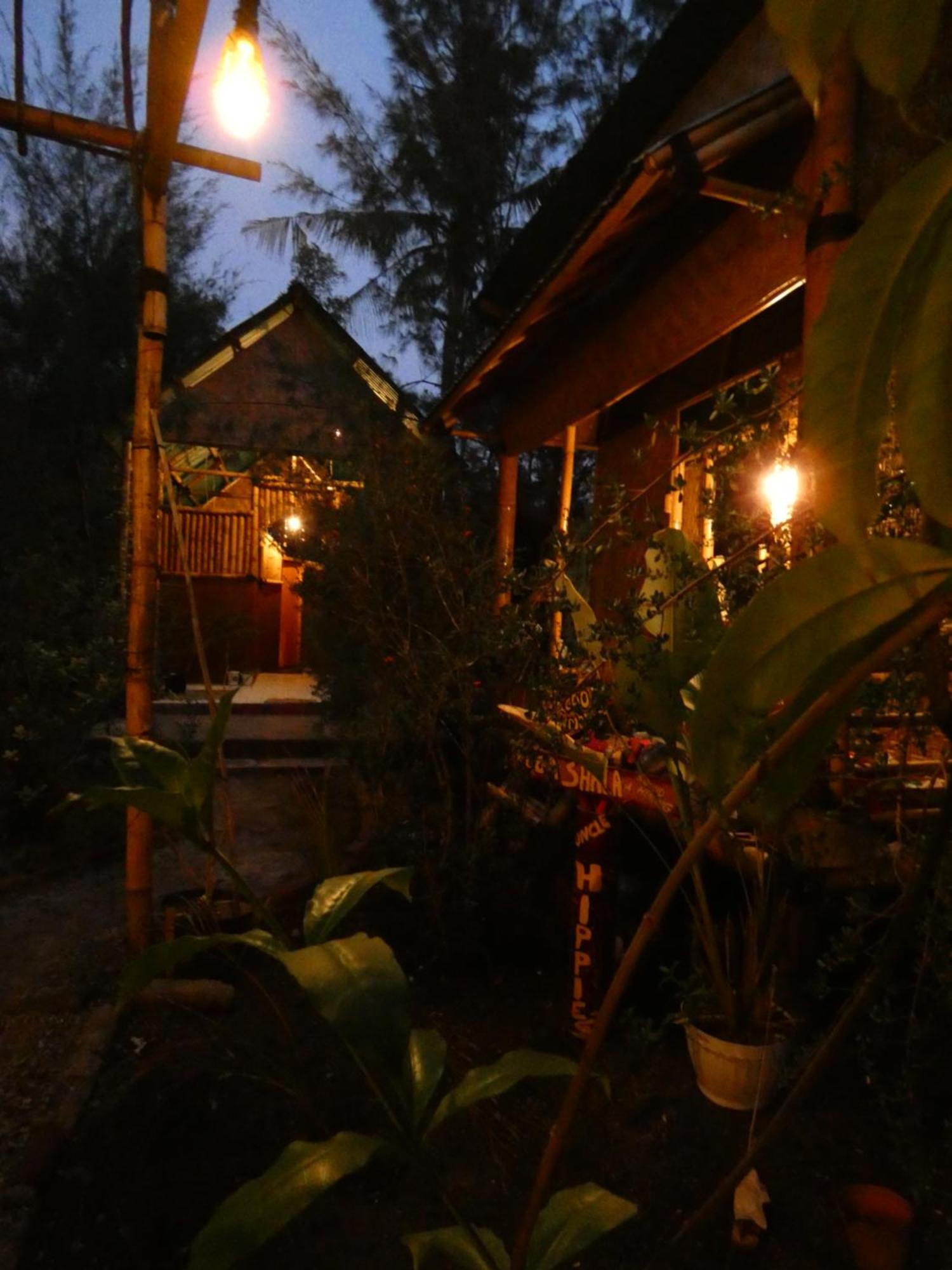 A Pousada Uncle Hippie'S Dream Ilhas Gili Exterior foto
