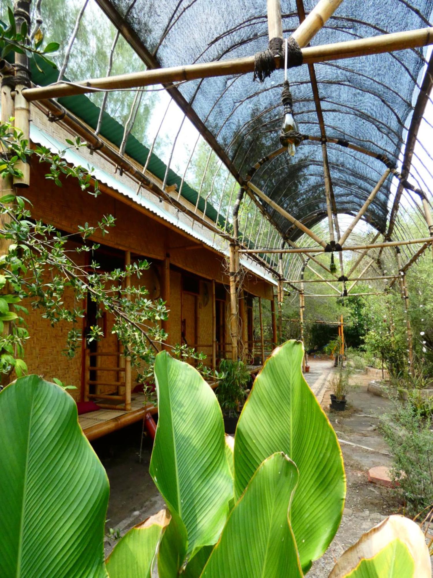 A Pousada Uncle Hippie'S Dream Ilhas Gili Exterior foto